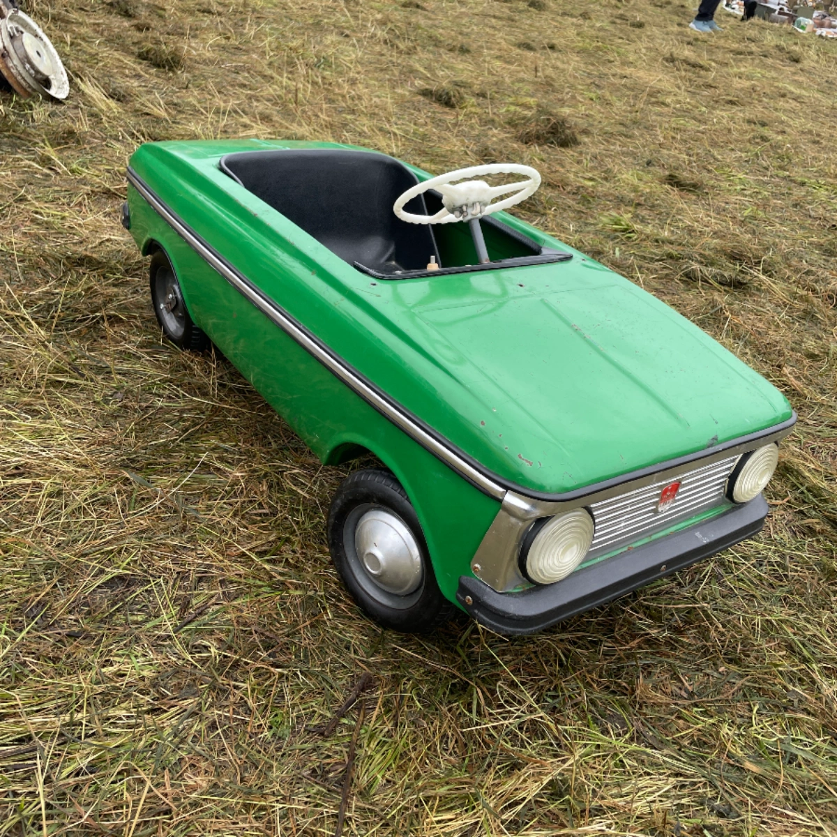 Ride_on_Mika_Restoration_01